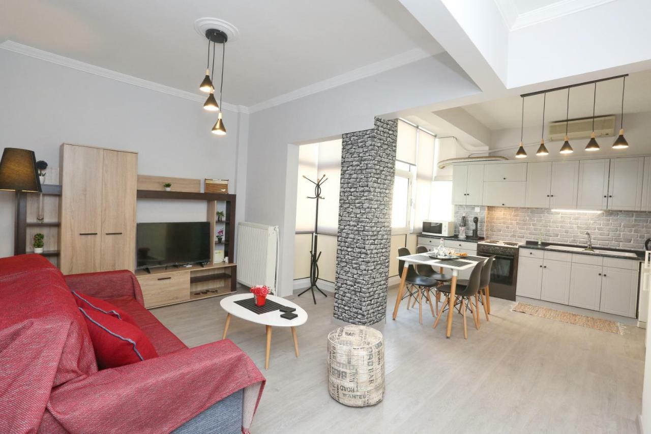 Oli'S Luxury Apartment Thessaloníki Eksteriør billede